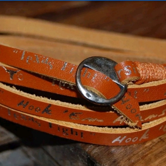 Texas Longhorns Leather Bracelet Wrap - Picture 2 of 5